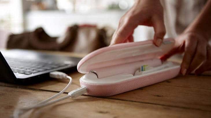 reise etui laden per usb