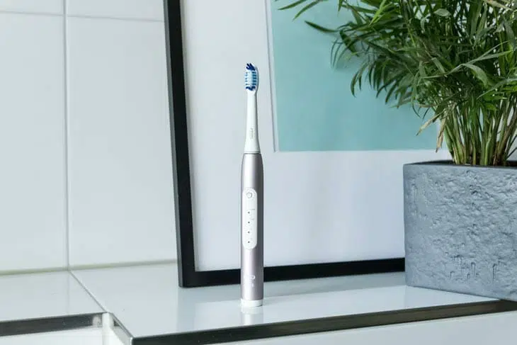 oral-b pulsonic slim luxe 4500 test